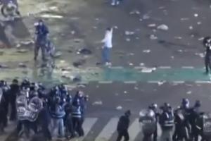 决赛输球后阿根廷首都发生球迷骚乱，此前淘汰赛获胜也有类似事故